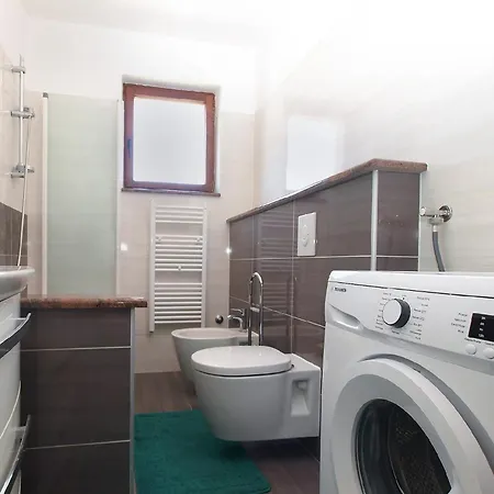 Fuer 5 Personen Ca 82 Qm In Fazana, Istrien Istrische Riviera 公寓 法扎纳