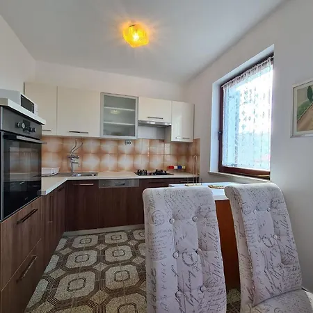 Fuer 5 Personen Ca 82 Qm In Fazana, Istrien Istrische Riviera *